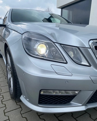 Mercedes-Benz Klasa E cena 140000 przebieg: 122500, rok produkcji 2009 z Zbąszyń małe 379